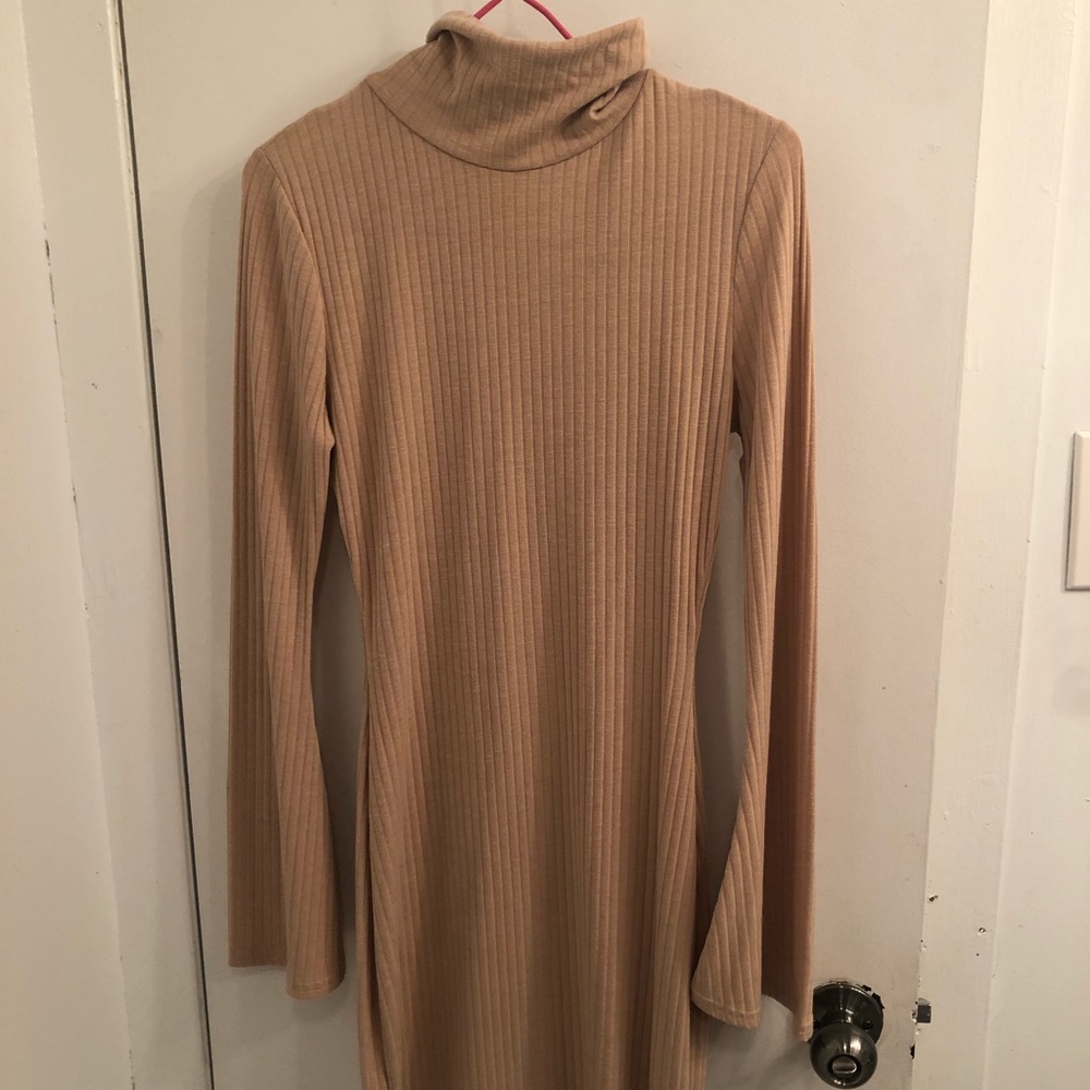 Turtleneck dress 💕